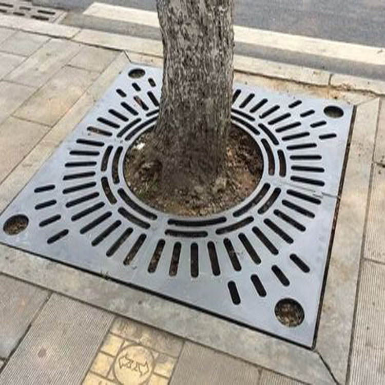 鑄鐵樹篦子的材料不是普通的混凝土，而是一種新材料