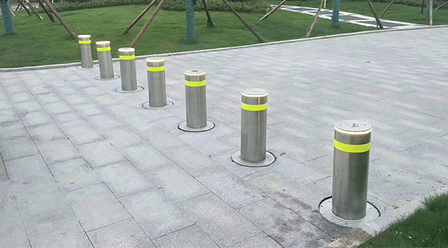 不銹鋼升降柱